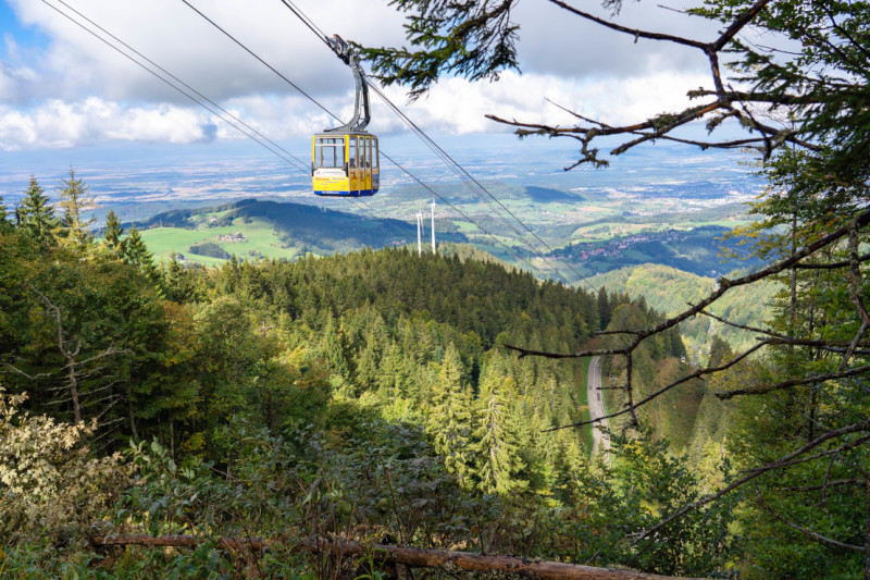 Blick auf die Gondel der Schauinslandbahn - © FWTM | Antal Blick auf die Gondel der Schauinslandbahn - © FWTM | Antal