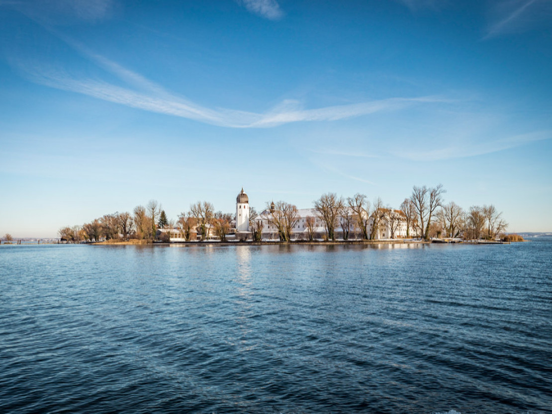 news-2023-barrierefrei-erleben-chiemsee-schifffahrt-fraueninsel-thomas-kujat