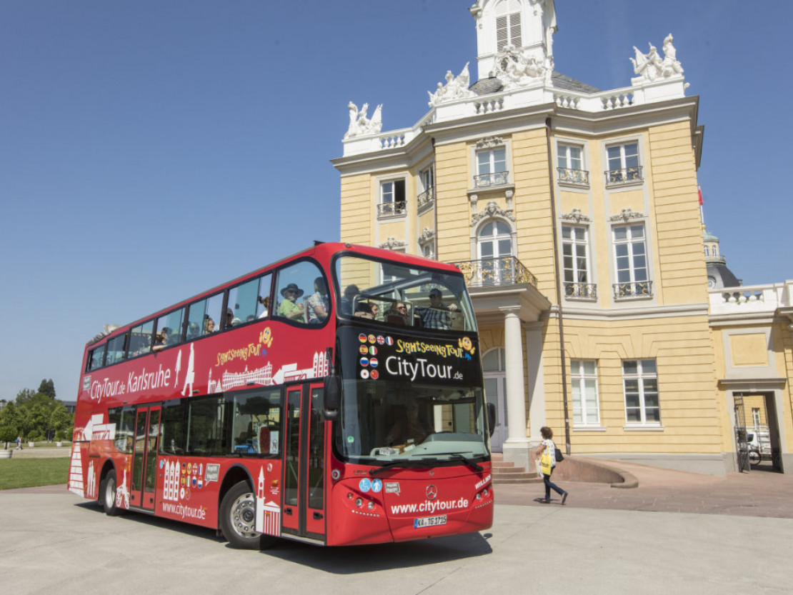 barrierefrei-erleben-2025-ktg-karlsruhe-tourismus-gmbh-hopon-hopoff-bus-karlsruhe-citytour-andrea-fabry