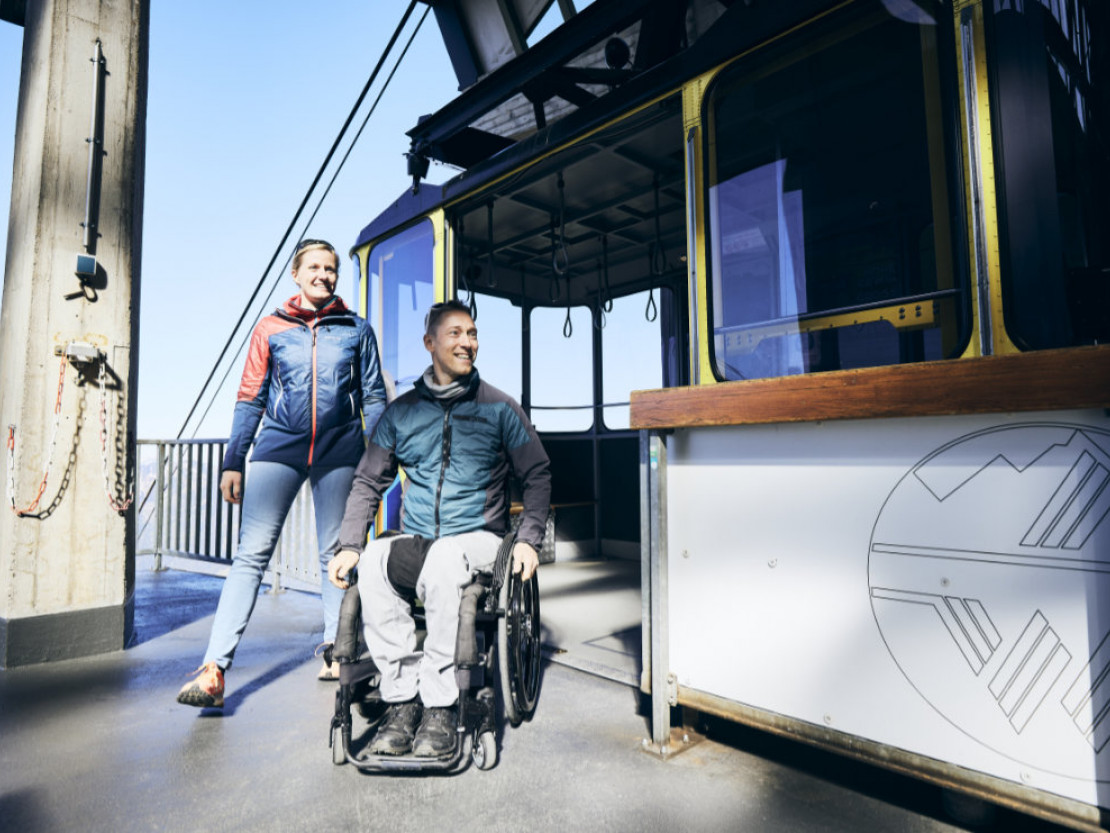 barrierefrei-erleben-2025-alpenregion-tegernsee-schiersee-0019-ats-barrierefrei-31-04-21-bergbahn