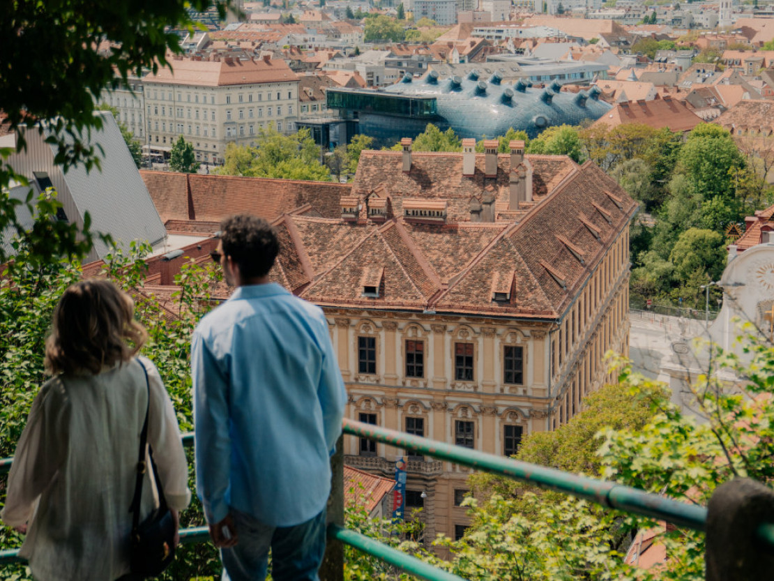 barrierefrei-erleben-2025-erlebnisregion-graz-studio-draussen-108-spaziergang