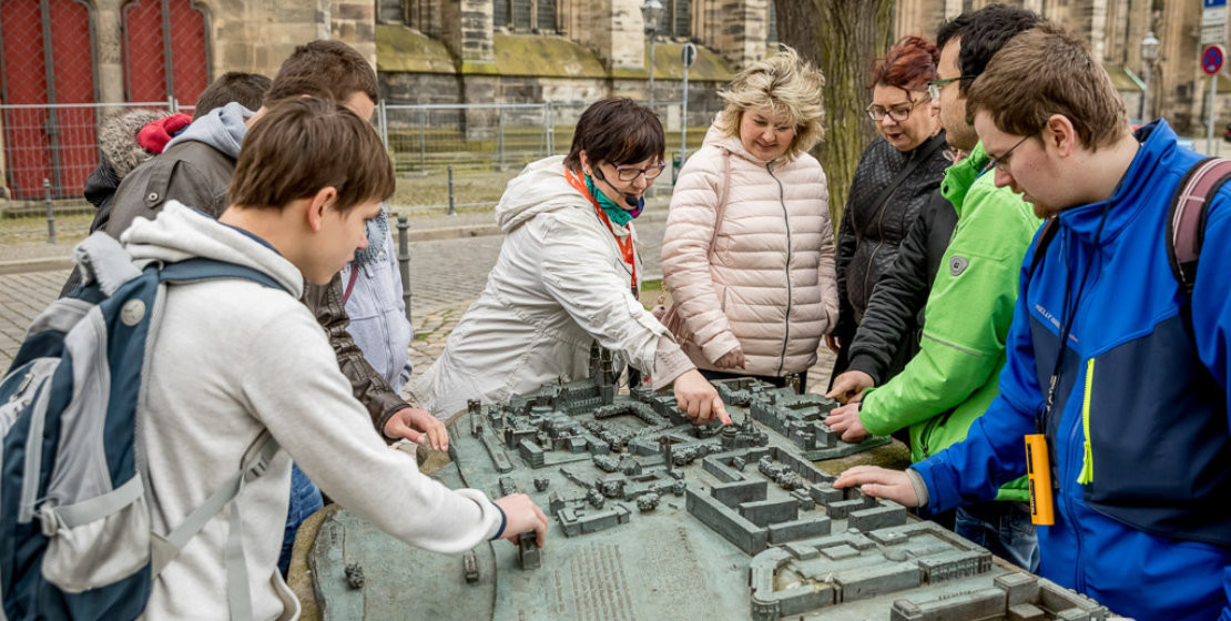 news-2025-be-ag-leichter-reisen-sommertipps-magdeburg-tastmodel-am-dom-magdeburg-marketing-andreas-lander-titel