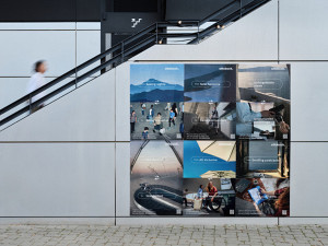 Werbefläche von der Kampagne Invisible Class von Ottobock in Berlin. Foto: © Ottobock