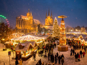 Der Erfurter Weihnachtsmarkt vor Dom St. Marien und Severikirche, Foto: © Matthias Frank Schmidt