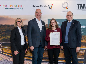 news-2025-barrierefrei-erleben-bad-zwischenahn-touristik-tmn25-00144-scheffen-teaser