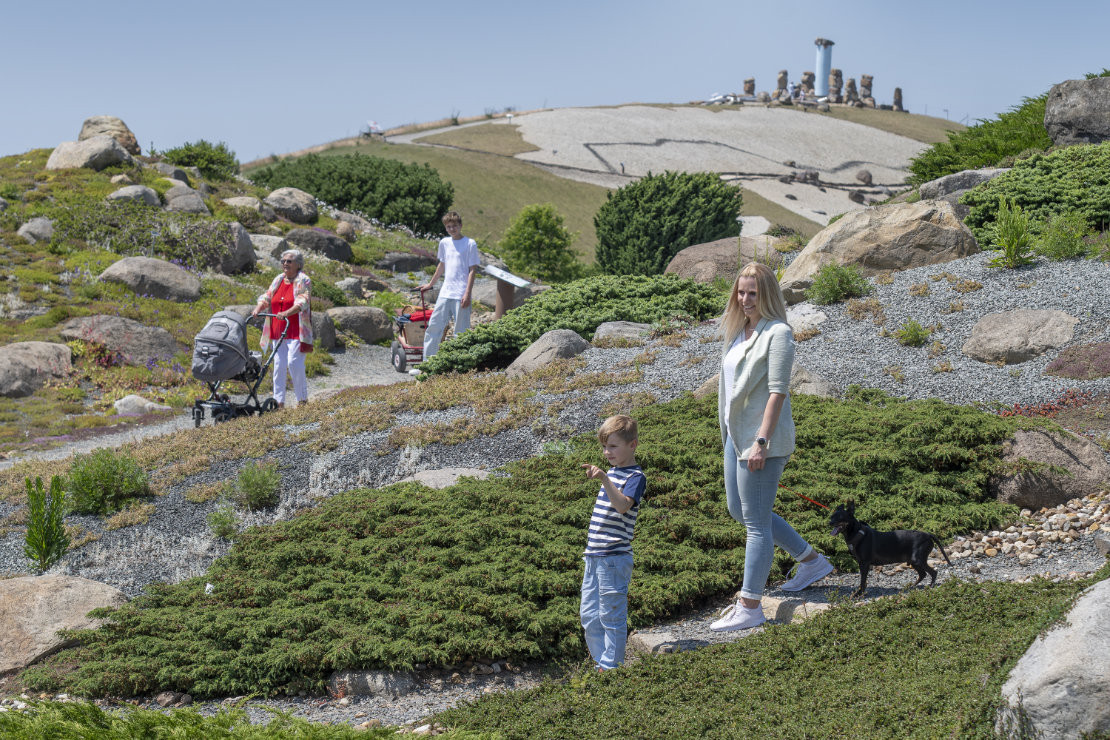 Findlingspark Nochten - Der Lausitzer Findlingspark Nochten zeugt von der gelungenen Rekultivierung der zerklüfteten Hinterlassenschaften des Braunkohlentagebaus. - © Nada Quenzel