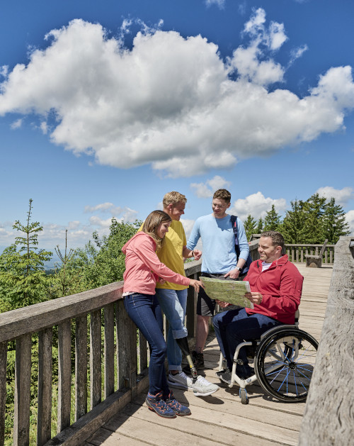 Aussichtspunkt beim 1000-Meter-Weg in Oppenau, Mittlerer Schwarzwald | © TMBW | Jens Wegener