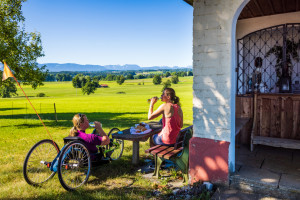 Schöne Rastmöglichkeiten - © Chiemgau GmbH Tourismus I Andreas Plenk