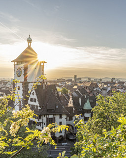 Blick auf das Schwabentor in Freiburg | © FWTM | Spiegelhalter
