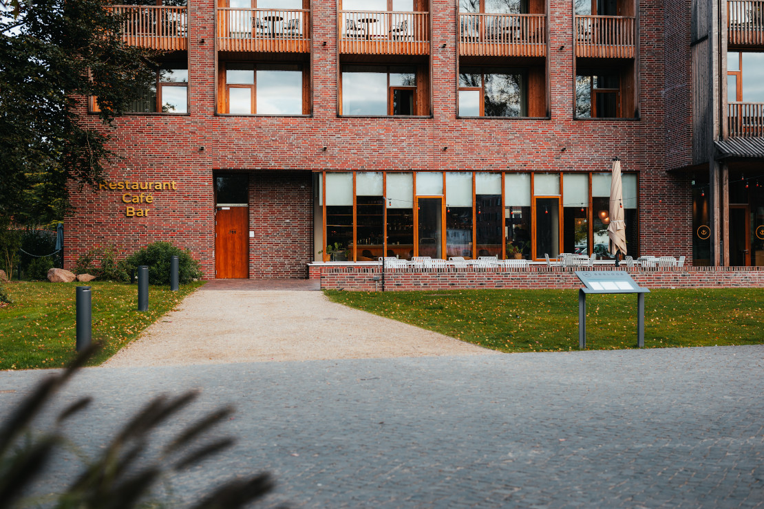 Hotel Seelodge von außen - © t.schoenfelderseeloge