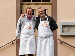 Tim Theobald und Küchenchef Christoph Unglaub | © TZS