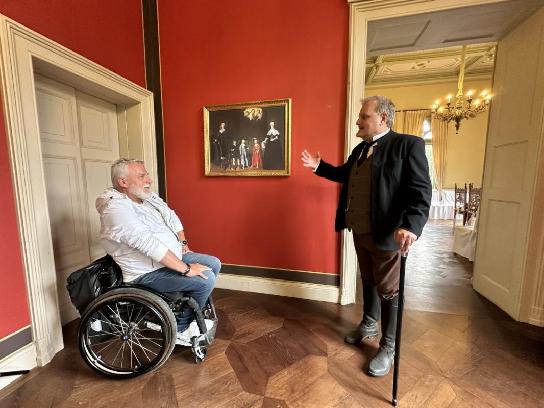 Zeitreise mit dem Graf zu Wedel auf der Evenburg - © Ostfriesland Tourismus GmbH