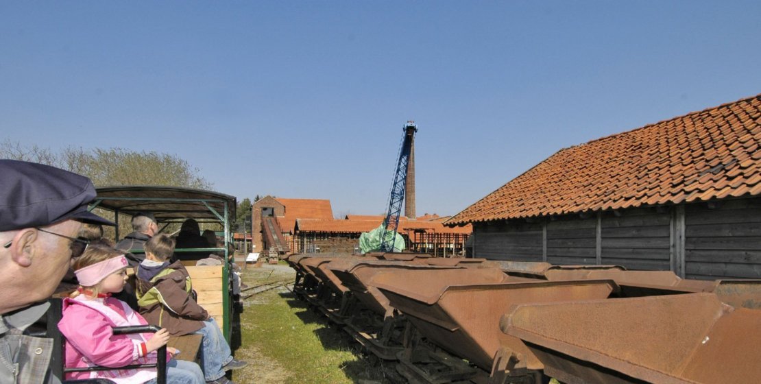 barrierefrei-erleben-2020-lwl-027-ziegeleimuseum-feldbahnfahrt-lwl-hudemann-holtappels