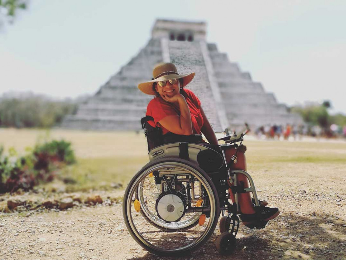 be-2021-red-wheelie-mexiko-chichen-itza